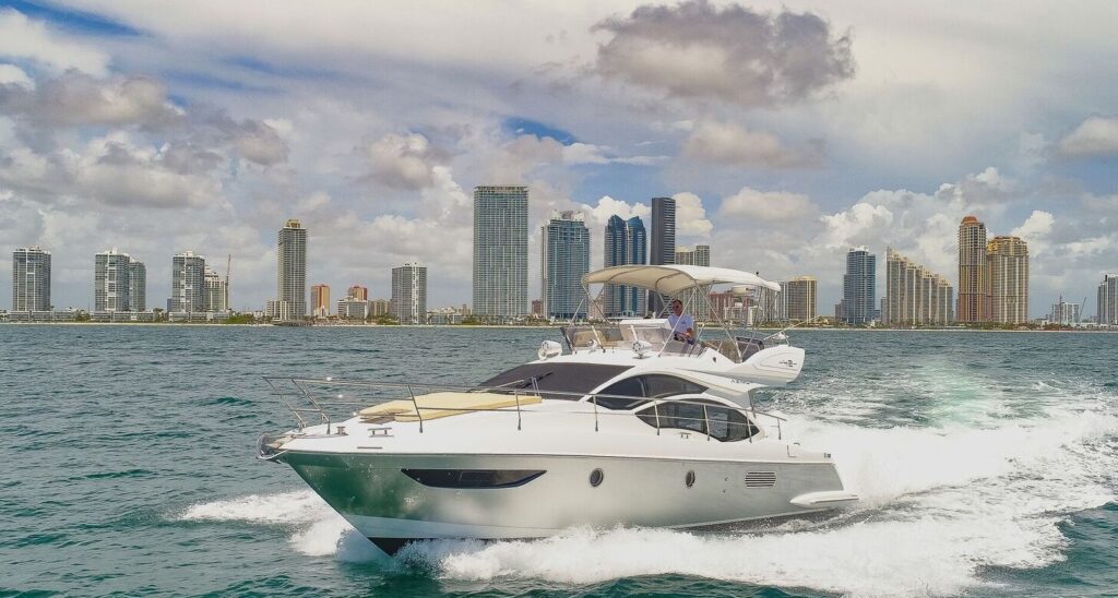 Upholstery for Boats Guide to Improve Comfort, Durability and Long-Term Marine Value