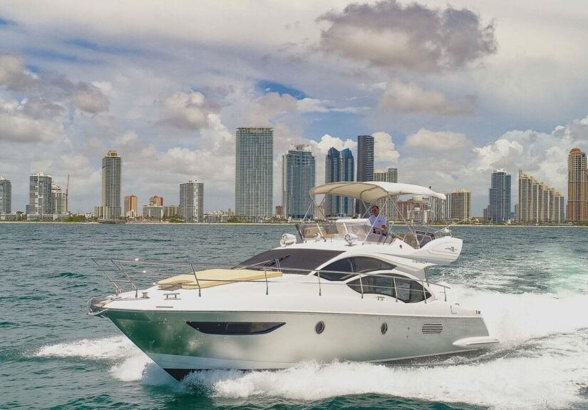 Upholstery for Boats Guide to Improve Comfort, Durability and Long-Term Marine Value